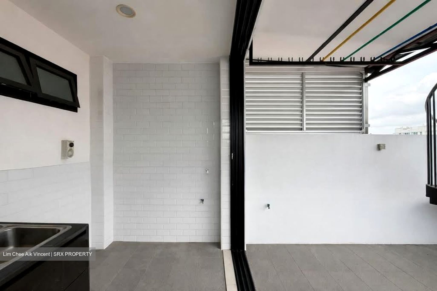 East Coast Road (D15), Terrace #533402281